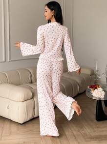 DAZY Conjunto de ropa de dormir con top corto con volantes y estampado de corazones y pantalones largos con volantes en el bajo, ropa de otoño para mujer - Blanco - Ver 2