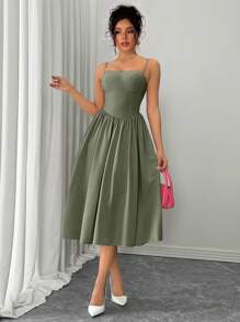 Rafferiza 时尚百搭细肩带收腰喇叭下摆派对连衣裙，适合秋冬季女性 - 墨綠色 - 查看 5