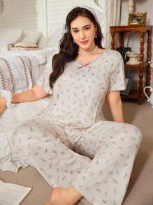 CottageSlumber CottageSlumber Cute Sweet Ditsy Floral Lace Collar & Bow Plus Size Women Short Sleeve Top And Pants Sleepwear Set, Soft And Comfortable Milk Silk Fabric, Outfits  Cozy And Elegant Details