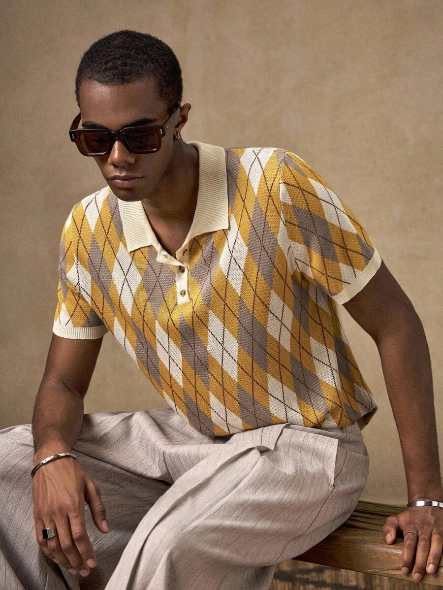 AKNOTIC Business Casual Áo thun nam tay ngắn dệt kim, dáng rộng, mặc hàng ngày, mặc mùa hè, họa tiết hình học Argyle, mặc đi nghỉ mát cho nam thập niên 70 - Màu Khaki - Xem 1
