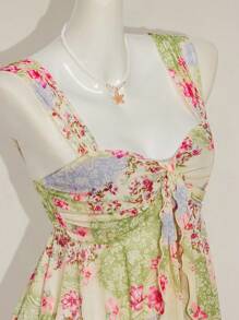 SHEIN ICON Women's Vacation Floral Print Pleated Fashion Camisole 4th Of July Women Outfits Cute Summer Tops Going Out Tops