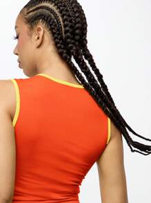 SUMWON WOMEN 无袖短款背心，图案字母装订设计，节日夏季休闲街头服饰，休闲狂欢运动休闲 - 紅色 - 查看 7