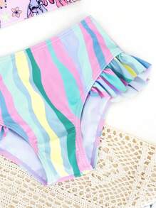 小女孩泳衣套装，荷叶边三角形下装，可爱兔子印花设计，可调节肩带，弹性面料，夏季