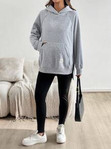 SHEIN بلوزة هودي للحوامل بجيب جانبي وبلون أحادي - رمادي - مشاهدة 5