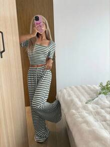 SHEIN Bộ đồ ngủ tay ngắn và quần in họa tiết sọc giản dị dành cho nữ - Màu xám đen - Xem 5