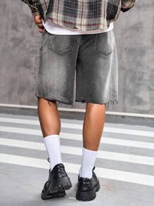 Manfinity LEGND Plus Size Men's Pocket Design Frayed Bermuda Casual Denim Shorts Grey Jean Shorts Men Men Casual Washed Denim Shorts Tropical Hang Out Street - Grey - View 2