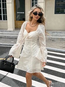 Serisse Đầm xòe cổ tim thêu hoa thanh lịch giản dị cho nữ - Màu be - Xem 4