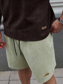 Manfinity Homme 加大码男士绒面革抓绒拼接宽松T恤和抽绳腰短裤套装，舒适保暖，秋冬服装 - 棕色 - 查看 3