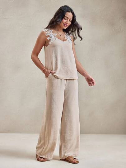 Wildy 2 Pieces Set: Casual Summer Linen 3D Floral Decor Cami Tank Top And Simple Commute Shorts In Beige Teacher Going Out Outfits