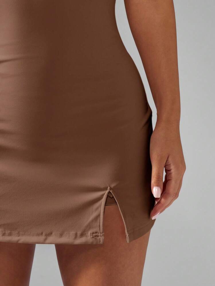 MISSGUIDED 미니 드레스 핏팅 바디콘 스트레치 내장 숏츠 스파게티 스트랩 스퀘어 넥 사이드 슬릿 파티 클럽웨어 클럽 나이트 페스티벌