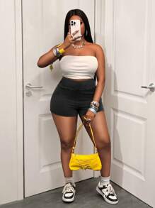 Slaydiva Novas Calças Legging Destroyed de Cintura Alta Tie-Dye Preta de Streetwear para Festival de Música Primavera Verão 2025, Para Mulheres Plus Size - Preto - Visão 3