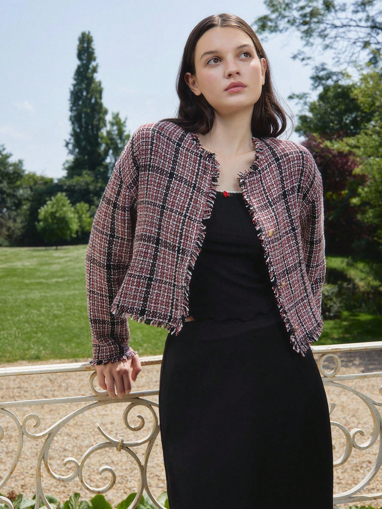 Rote und schwarze strukturierte Tweed Oversized Jacke mit rohem Saum, Herbstmode für Frauen, Lehreroutfits, Bürojacke für Herbst und Winter