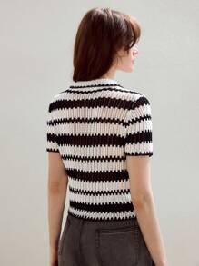 MOTF PREMIUM PARTE SUPERIOR DE PUNTO CON SOLAPA A RAYAS BLANCAS Y NEGRAS DE UN SOLO BOTON PARA MUJER - Blanco y Negro - Ver 3