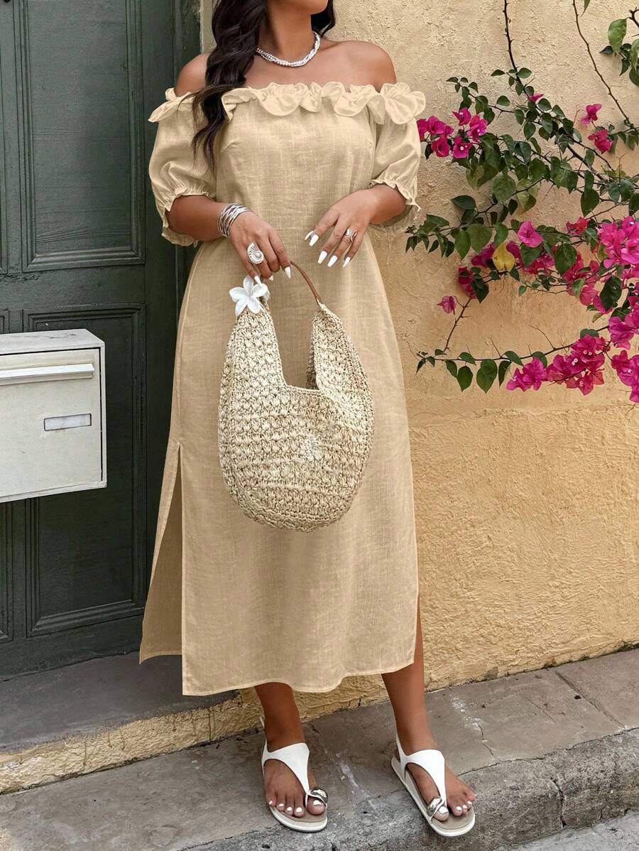 SHEIN Clasi Vestido de talla grande con hombros descubiertos, abertura lateral y dobladillo con volantes de unicolor - Caqui - Ver 1