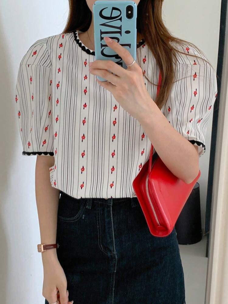 Women's Summer Floral Print Striped Round Neck Short Sleeve Loose Casual Blouse