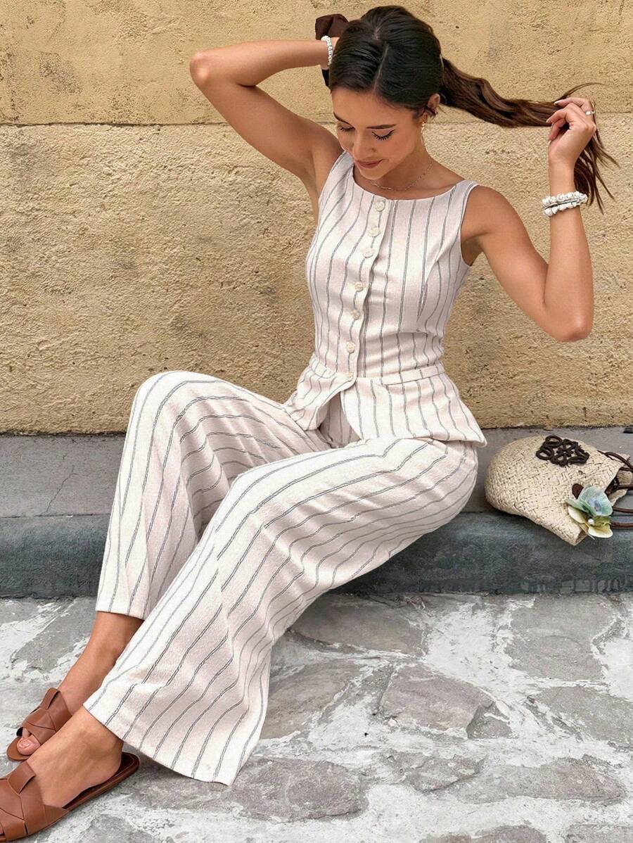 SHEIN Frenchy 2 Stücke Damen ärmellose gestreifte Camisole Outfit, geeignet für den Sommer - Aprikosenfarben - Übersicht 1
