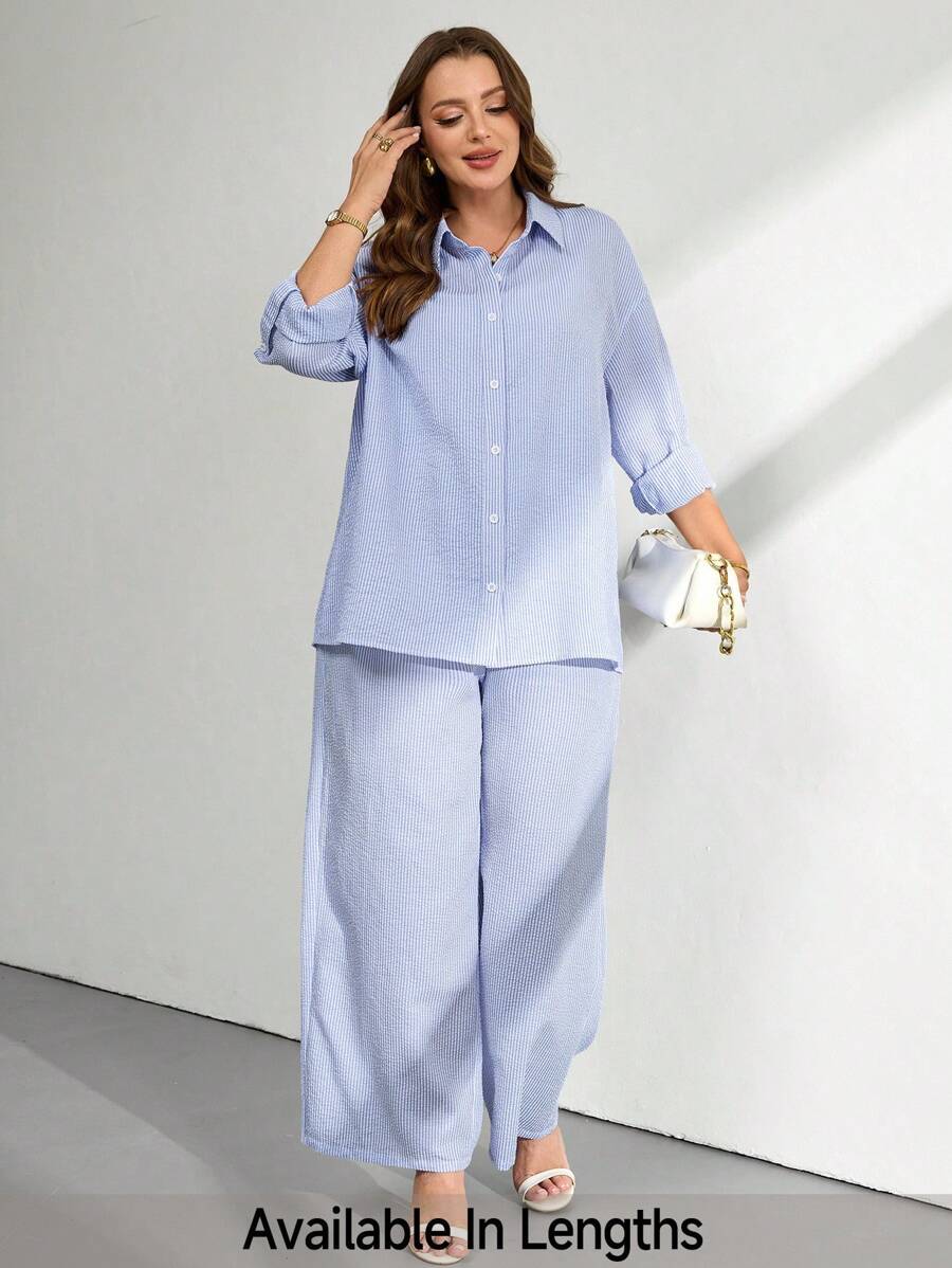 SHEIN Tall CURVE 大码女式蓝白条纹宽松休闲两件套 - 藍色 - 查看 1