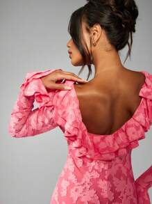 MISSGUIDED 长袖荷叶边细节花卉蕾丝低胸高腰及地长款特殊场合晚礼服婚礼宾客礼服 - 粉色 - 查看 5