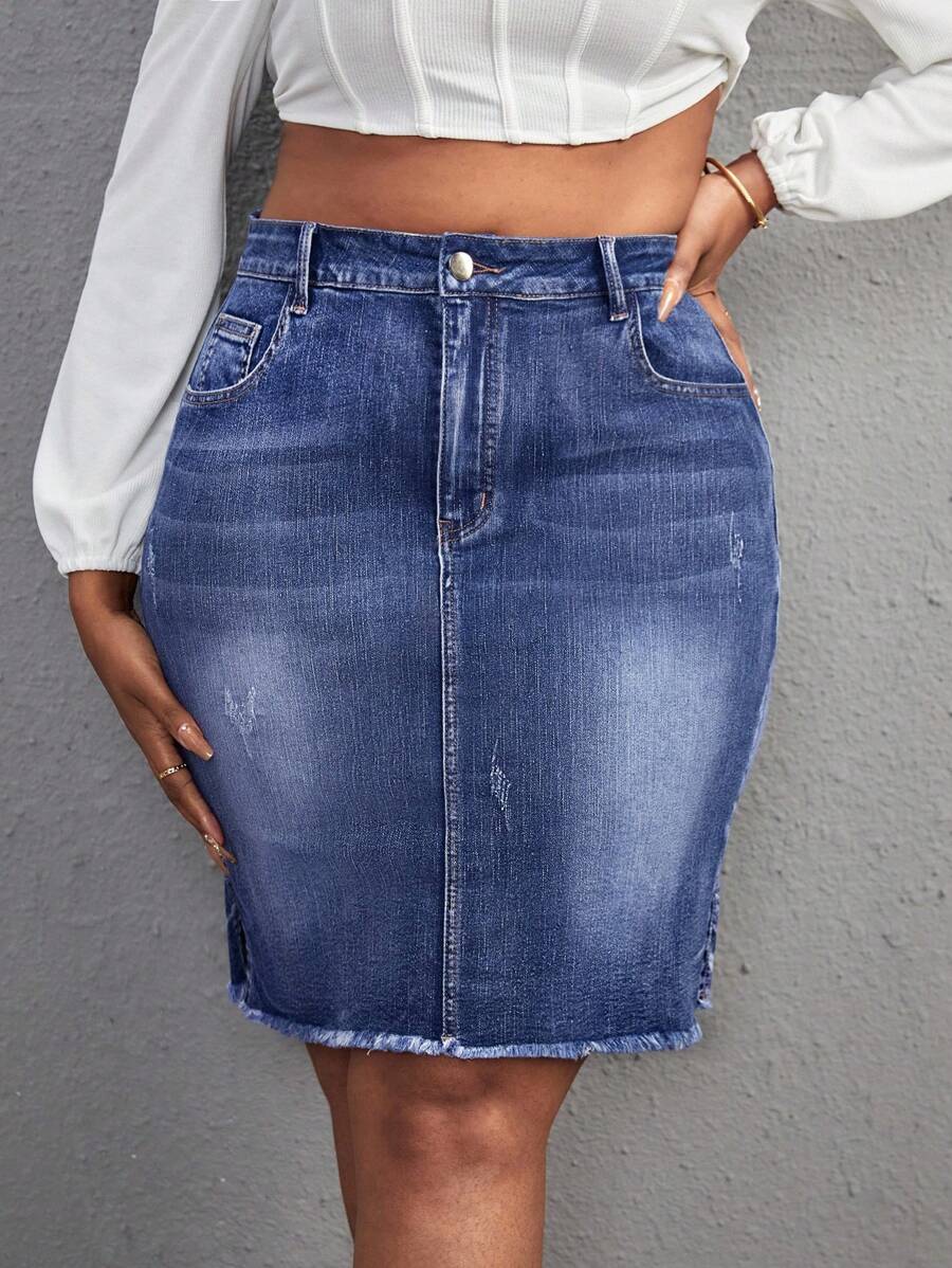 SHEIN SXY Plus Size Women Pocket Fringe Hem Bodycon Denim Mini Skirt
