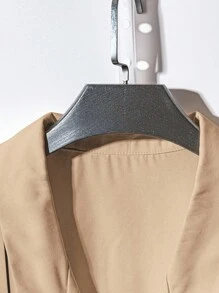 SHEIN Clasi 女式夏季时尚条纹拼布荷叶边衬衫 - 卡其色 - 查看 4