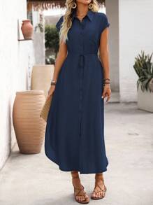 Wandoria Robe longue maxi à manches évasées, col chemise, boutons devant, poche poitrine gauche, ceinture à nœud papillon à la taille, ourlet asymétrique avec fente latérale, style casual pour vacances et bureau, printemps/été - Bleu marine - Voir 5