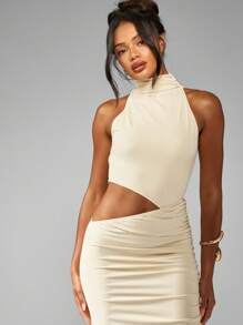 MISSGUIDED Elegant High Neck Cut Out Evening Maxi Dress Sleeveless Form Fitting Special Occasion Floor Length Ruched Party Gown