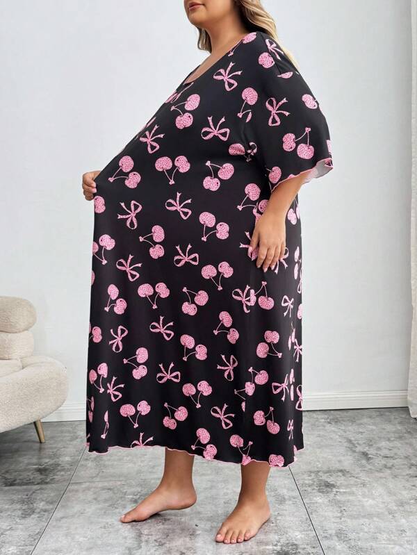 SHEIN CURVE+ Curve Mărime Plus/Haine de toamnă /Haine de toamnă pentru femei/Haine de iarnă pentru femei/Haine de iarnăRochie casual cu guler rotund, cu imprimeu de căpșuni și cireșe, mărime mare