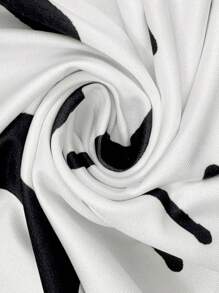 EMERY ROSE Camiseta holgada y estilizante para uso diario en talla grande con estampado de teñido anudado para mujeres - Blanco y Negro - Ver 7