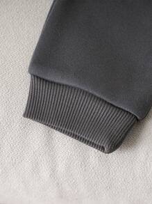 SHEIN Playful Pals 男宝宝休闲彩色块字母刺绣Polo领卫衣和运动裤套装，可爱时尚，适合秋冬季外出、拍照、聚会 - 深灰色 - 查看 7