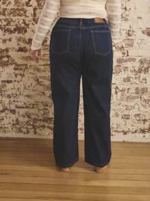 Aralina Jeans in denim larghi e casual con tasche, dalla vestibilità morbida e versatile, per taglie comode