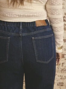 Aralina Jeans in denim larghi e casual con tasche, dalla vestibilità morbida e versatile, per taglie comode