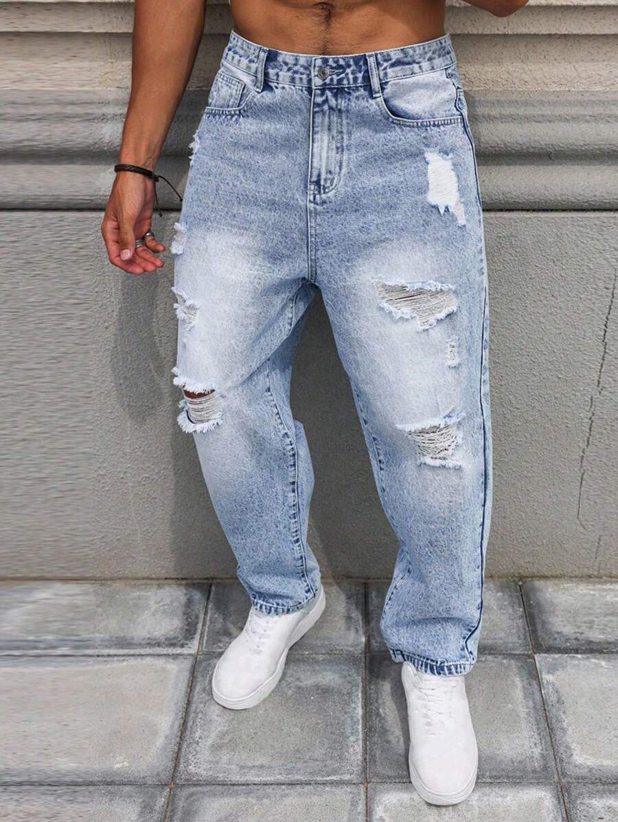 Manfinity LEGND Men's Loose Fit Ripped Washed Denim Jeans - Light Wash - View 1