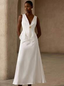 GENKIRA 2pcs/Set Elegant Floral Decor Satin & Lace Patchwork Fitted Camisole & Skirt - White - View 4
