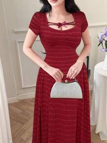 Feyla Robe courte d'été élégante pour femmes avec décoration nœud et rayures - Rouge - Voir 2