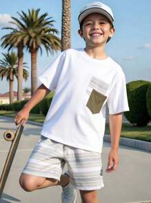 2 件套青少年男孩休闲百搭圆领口袋 T 恤和短裤套装，适合通勤、上学、日常穿着、运动、春夏季