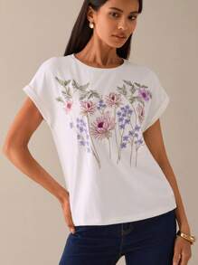 Lilora Summer Casual Floral Embroidery Crew Neck Short Sleeve T-Shirt - White - View 6