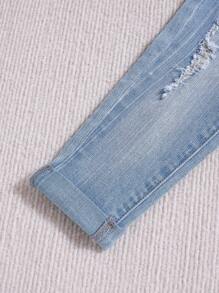 SHEIN 男婴 2 件套休闲破洞翻领长袖牛仔夹克和破洞高弹力紧身蓝色牛仔裤套装，适合秋季服装和户外服装