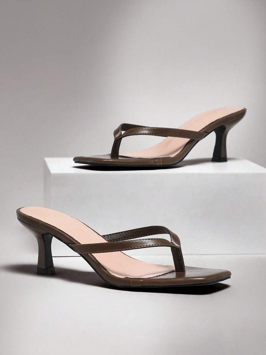 SHUZIA Giày cao gót đế vuông Clean Girl Aesthetic Kitten Heel Slip-Ons PU bóng màu dầu Chocolate quai quai - Thiết kế cao cấp, thoải mái tinh tế cho bữa trưa đến buổi tối - Màu nâu Sô-cô-la - Xem 1