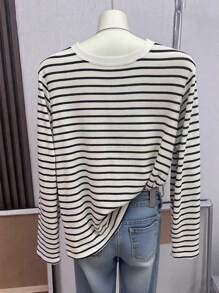 SHEIN Women's Letter Print Striped Casual Crew Neck Long Sleeve T-Shirt