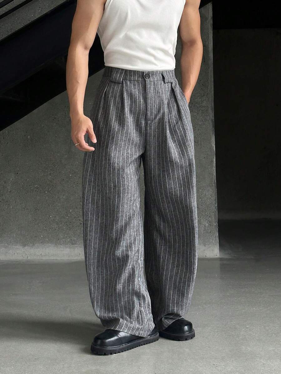 EASEVO 大码男士条纹褶皱口袋阔腿宽松休闲裤 - 灰色 - 查看 1