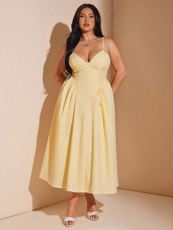 SHEIN BAE Plus Size Women's V-Neck Halter Princess Maxi Dress, Big A-Line Flowy Long Dress, Spring/Summer, Yellow,Fall Women Clothes,Halloween,Back To School Clothes,School Clothes,Christmas,Winter,Summer Dresses For Women,Wedding Guest Dress Women Curve,Plus Size Dresses,Birthday Outfits For Women,Vacation Outfits Woman,Formal Dresses For Women,Western Wear Women,Butter Yellow