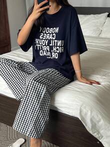 DAZY 2pcs Women's Letter Print T-Shirt Top And Plaid Loose Pajama Pants Set - Navy Blue - View 3