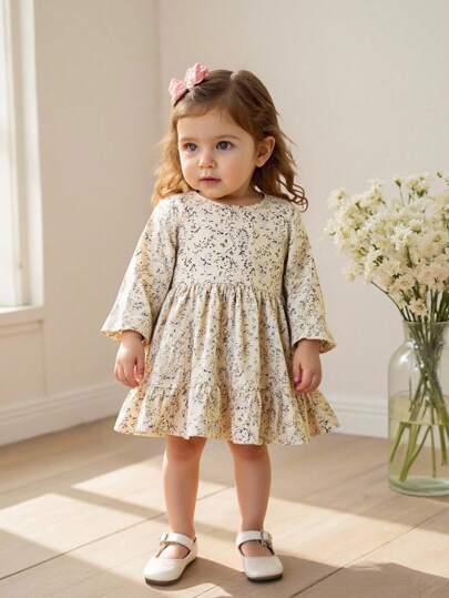SHEIN Vintaside Kids Plus Size Ditsy Floral Long Sleeve Casual Dress For Daily Wear, Autumn/Winter