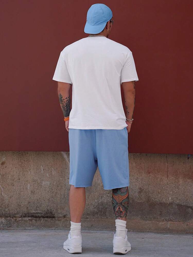 Summer Graffiti Face White T-Shirt Matched With Blue Shorts, Multi-Color Casual Men's T-Shirt Outfit Set