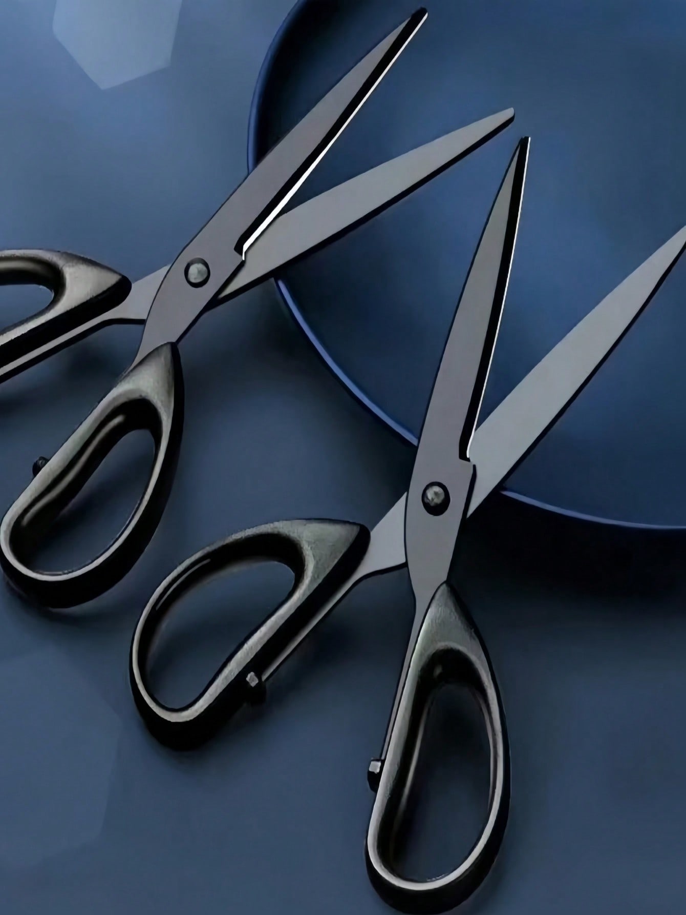 مقص من الفولاذ المقاوم للصدأ بطلاء مضاد للصدأ، متع...