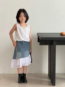 SHEIN 年轻女孩牛仔纯色简约日常牛仔布与网眼撞色 A 字裙、约会夜裙、感恩节、可爱裙、狂欢节、早午餐女士、秋季裙、约会夜裙 - 淺色水洗藍 - 查看 3