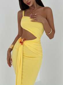 Aloruh Women's Summer Sexy Solid Color One Shoulder Hollow Ruched Draped Front Bodycon Dress - Yellow - View 2