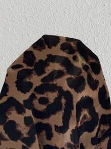 Manfinity BRENVOR Men Leopard Print Drawstring Waist Shorts Graphic Vacation Shorts, For Husband, Boyfriend Gifts - Multicolor - View 5