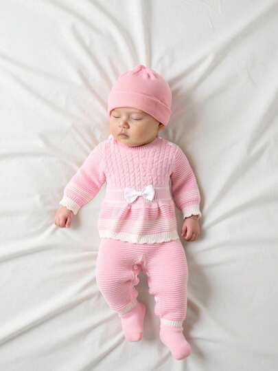 SHEIN Playful Pals Baby Girls Knitted Jumpsuit, Fashionable Casual Cute Long Sleeve With Bow Ruffle Decor, Soft Comfortable, Suitable For Daily, Outdoor, Travel, Holiday, Home, Daycare Wear Fall Winter