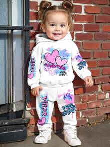 SHEIN Street Graffiti Print, Heart, Cool Girl, Baby Girl Casual Minimalist Loose Comfy Knitted Soft Hoodie & Sweatpants Set, Suitable For Autumn/Winter